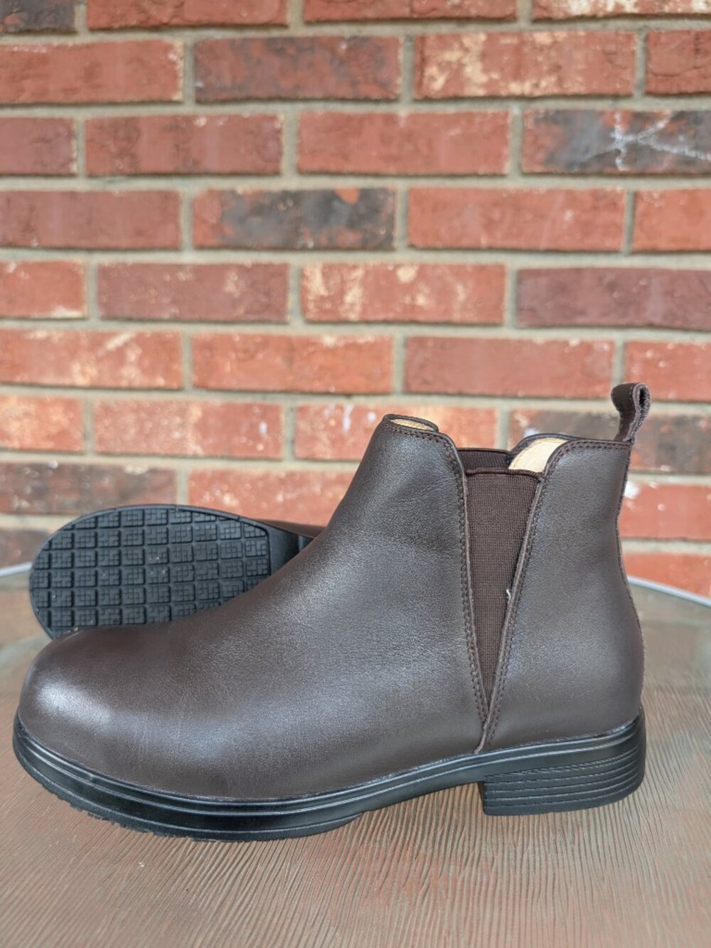 Women's SR Max Slip Resist Steel Toe Chelsea Boots Size 7.5